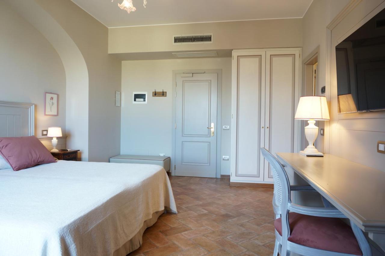 Villa Santa Barbara Montefalco Exterior photo
