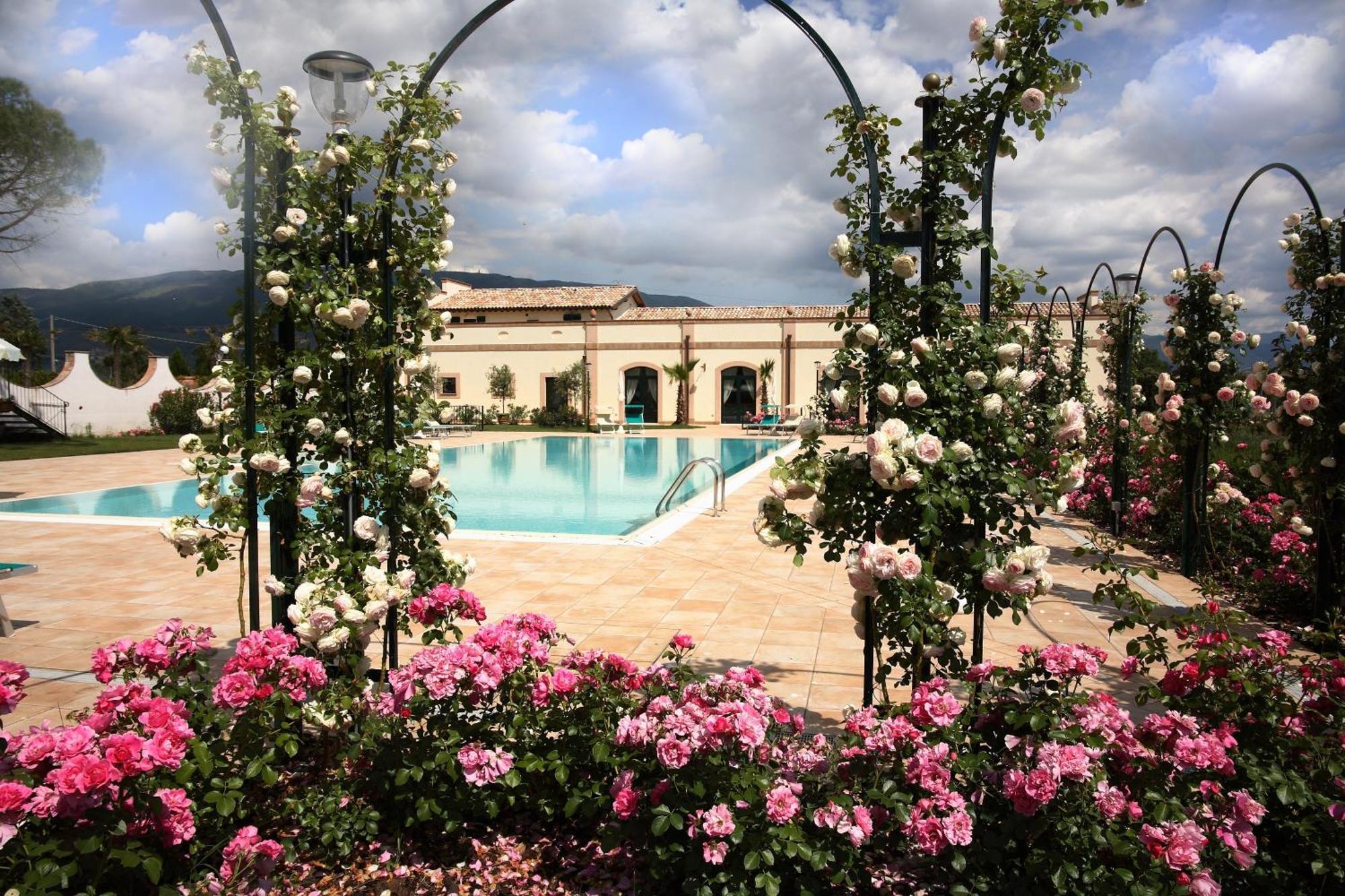 Villa Santa Barbara Montefalco Exterior photo